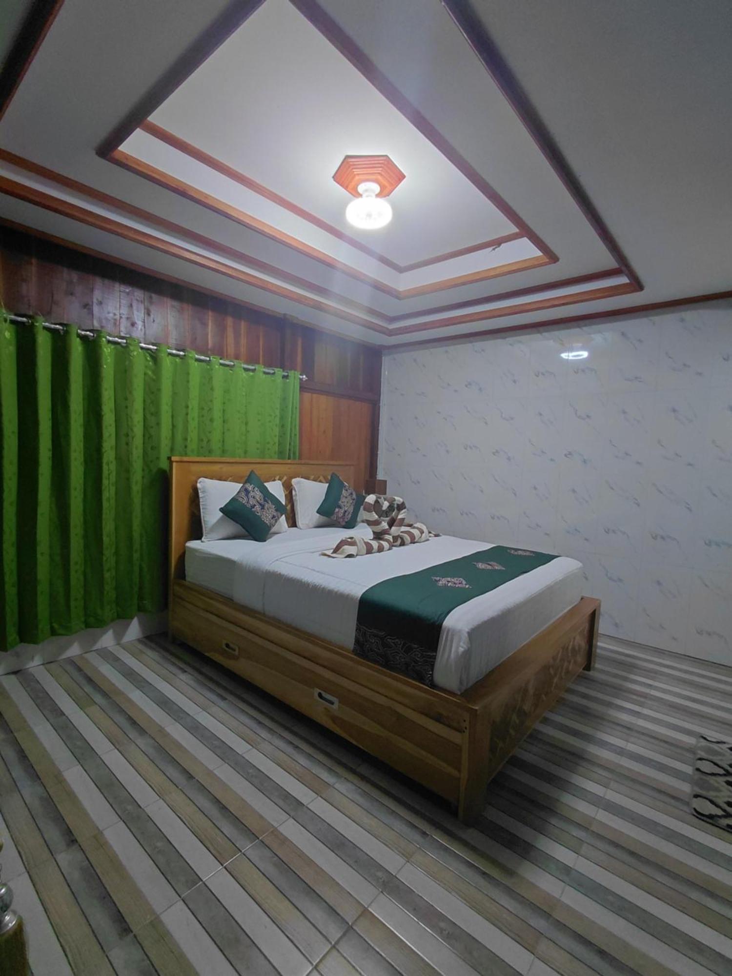 Singaraja Friendly Homestay Lemukih מראה חיצוני תמונה