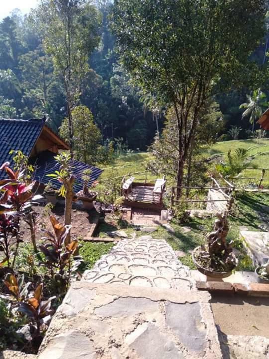 Singaraja Friendly Homestay Lemukih מראה חיצוני תמונה